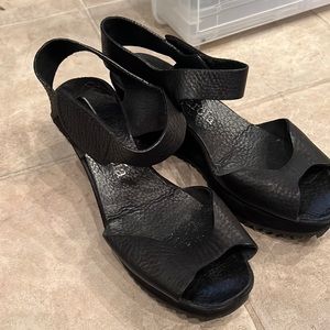 Pedro Garcia black leather shoes size 9